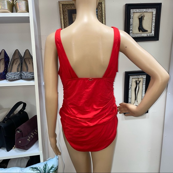 Jantzen Red Ruffle V Neck Swimsuit Size 14 Excellent Condition - Picture 6 of 14